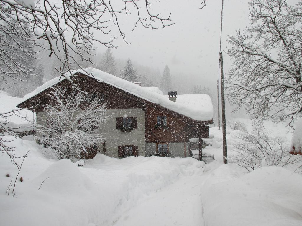 Bed and Breakfast Maso Pin Madonna Exterior foto