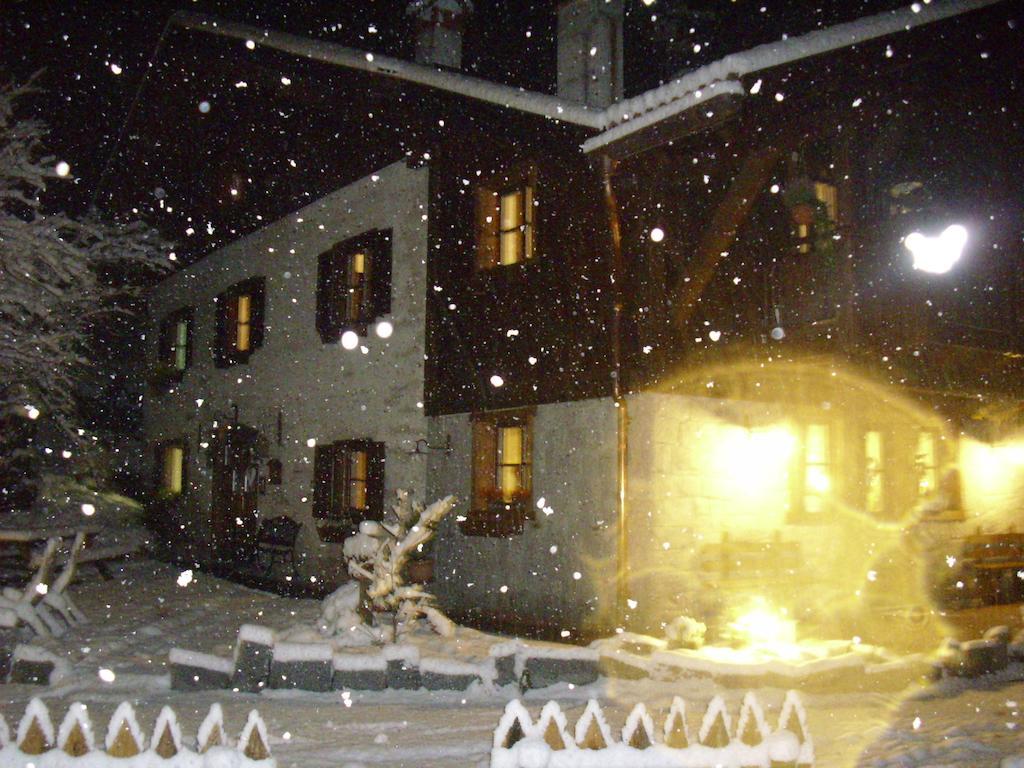 Bed and Breakfast Maso Pin Madonna Exterior foto