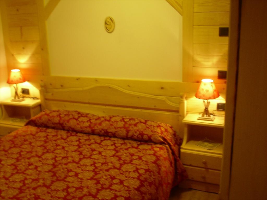 Bed and Breakfast Maso Pin Madonna Zimmer foto