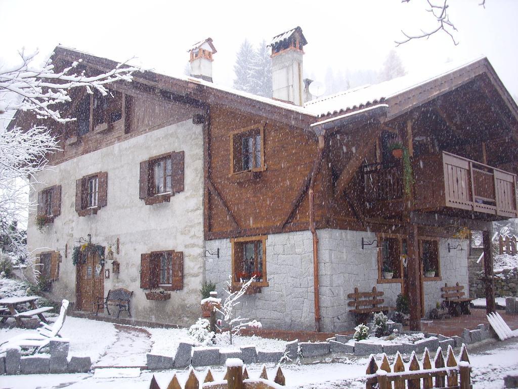 Bed and Breakfast Maso Pin Madonna Exterior foto